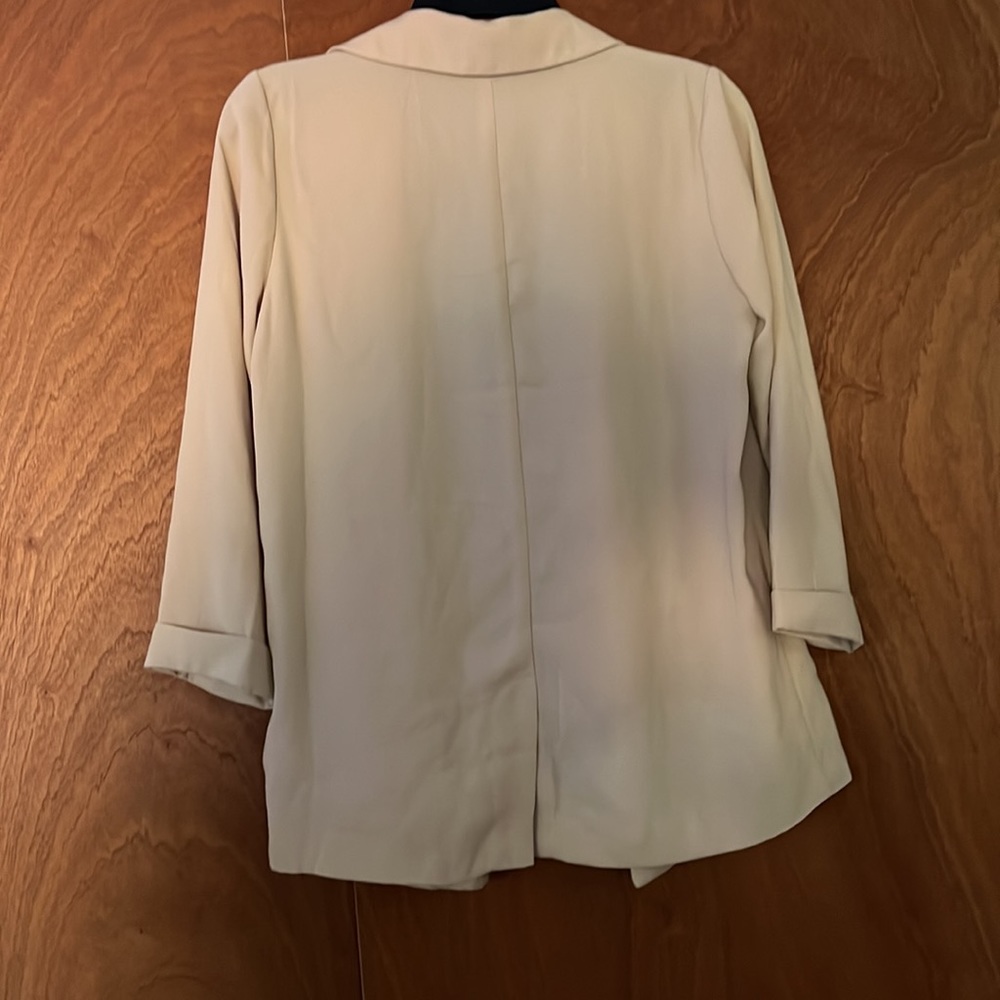 Tan blazer - Picture 4 of 4